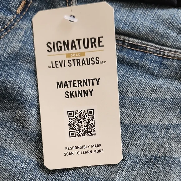 Signature by Levi Strauss Women's Maternity Blue Skinny Jeans - Picture 2 of 8